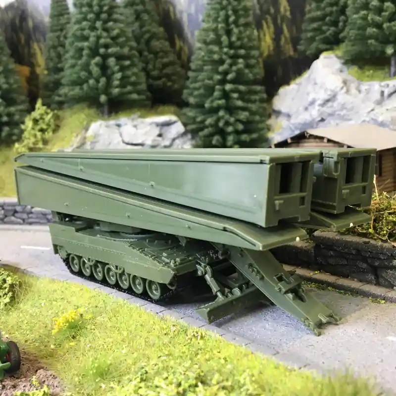 Leguan, Tank poseur de ponts, non décoré - HERPA 746861 - HO 1/87 Prix Bas