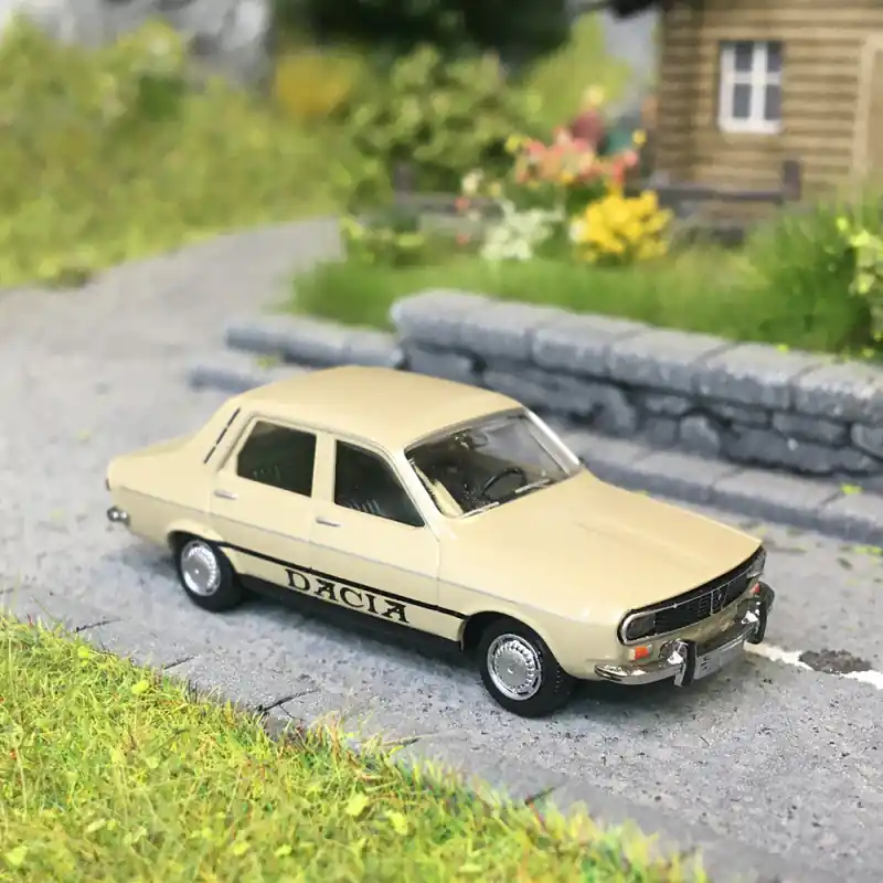Prix Cassé Dacia 1300, beige, 1970 - BREKINA 14515 - HO 1/87