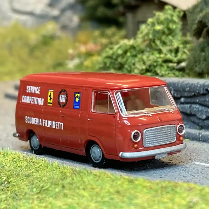 Fiat 238, "Scuderia Filipinetti", service compétition, rouge - Brekina 34466 - 1/87 Vente Directe