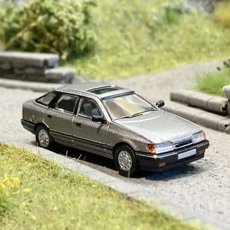 Prix Choc Ford Scorpio, toit ouvrant, gris métallisé - PCX 870457 - HO 1/87