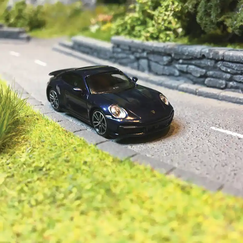 Porsche 911 (992) Turbo, 2020, Bleu métal - MINICHAMPS 870 069074 - 1/87 Offre Exclusive