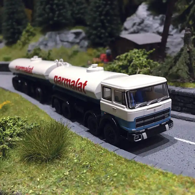 Prix Réduit Fiat 691 Millepiedi Double Citerne Parmalat - Starline Models 58551 - HO 1/87