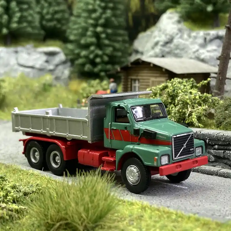 Camion Volvo N10, Benne, Vert - BREKINA 85650 - HO 1/87 Affaire À Saisir