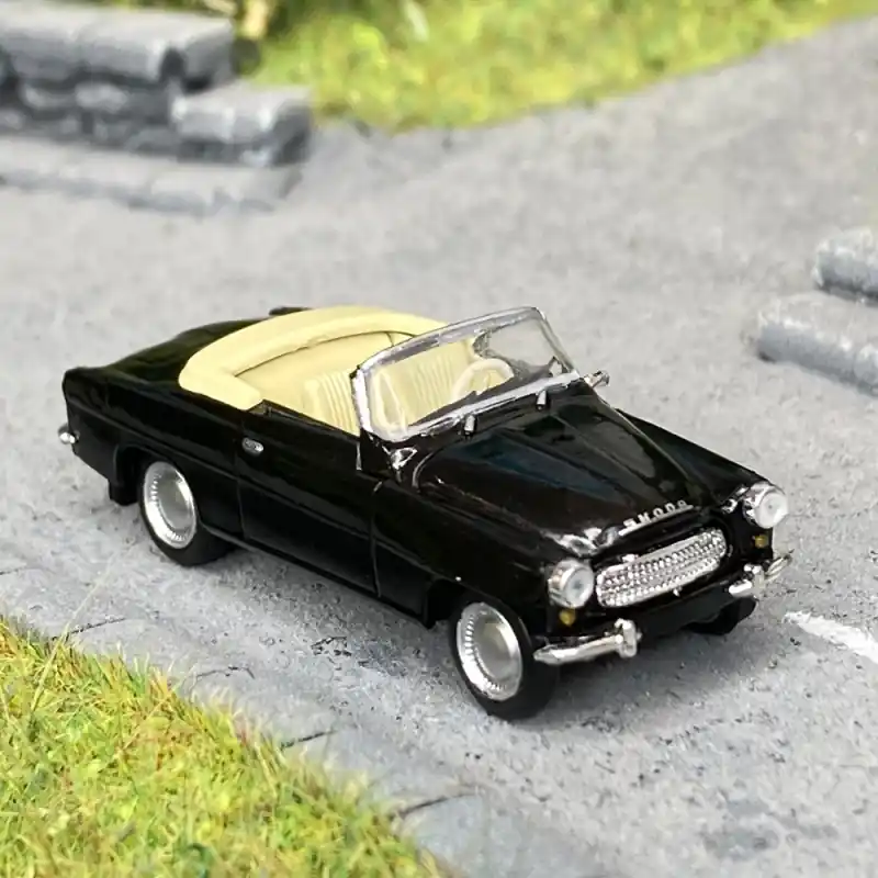Skoda Felicia cabriolet noir -HO 1/87-BREKINA 27438 Achat Immédiat