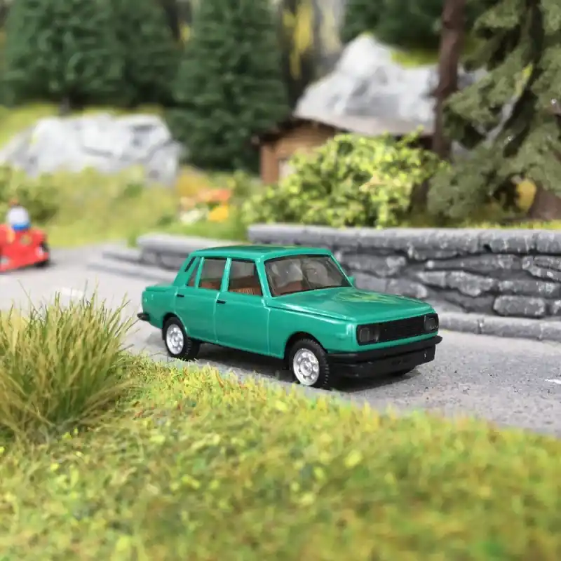 Wartburg 353 1984 Verte -HO 1/87-HERPA 420396-002 Nouveauté