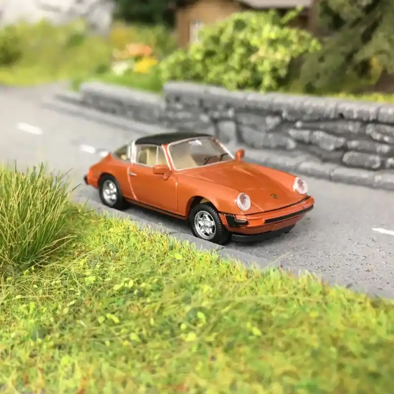 Porsche 911 Targa (1976)-HO 1/87-BREKINA 16362 Populaire