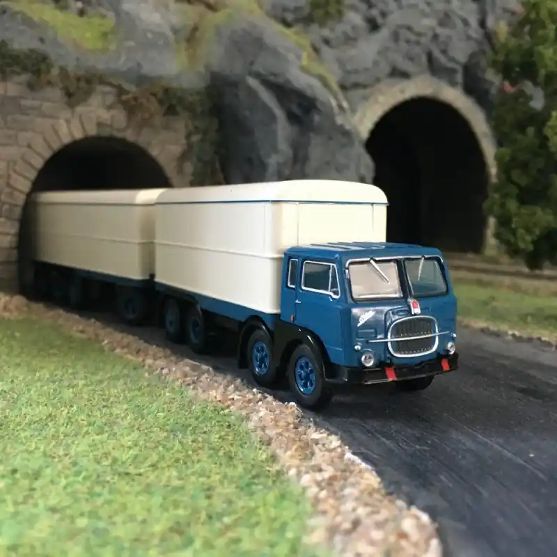 Seulement Aujourd'hui Camion remorque tollé FIAT 690 Millepattes -HO 1/87-BREKINA 58420