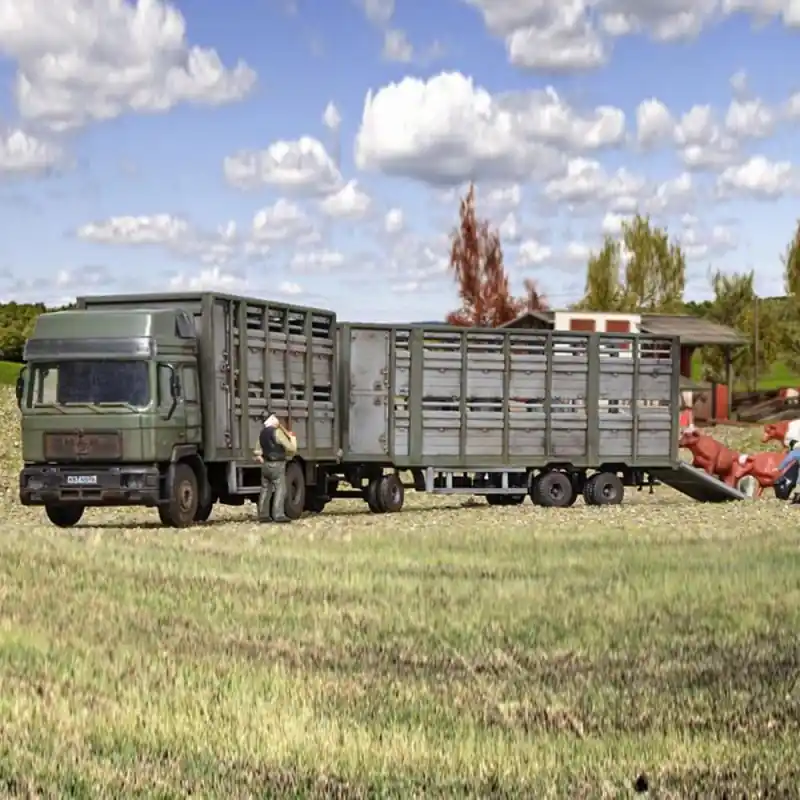 Meilleure Vente Camion Man bétaillère avec remorque et bovins à monter -HO-1/87-KIBRI 12248