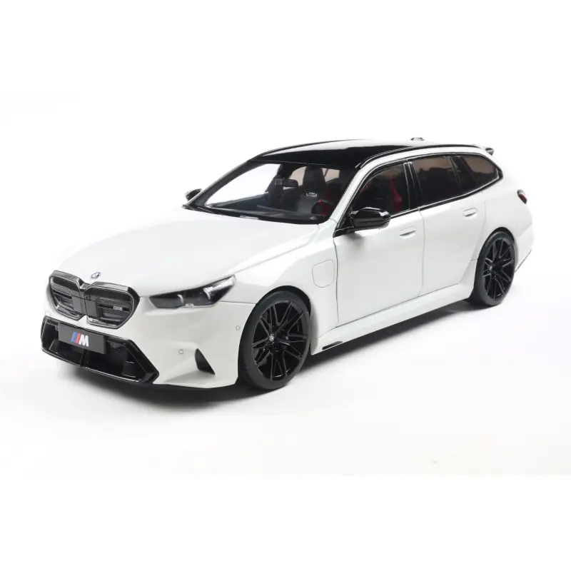 Remise SOLIDO 1814802 MINIATURE BMW M5 TOURING ALPINE WHITE SOLID 2025 1/18