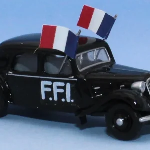 *SOLDES* - 6191 - CITROËN TRACTION 11A 1935, NOIRE, FFI (FORCES FRANÇAISES DE L‘INTÉRIEUR), AVEC 2 DRAPEAUX FRANÇAIS Nouvelle Collection