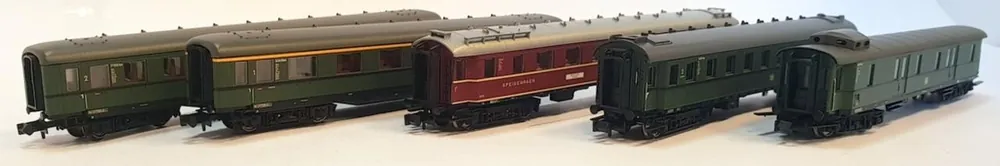 *SOLDES* - ENSEMBLE DE 5 VOITURES DE GRANDES LIGNES D182 DB Super Prix