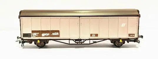 Super Prix *SOLDES* - WAGON COUVERT MARRON - OBB - 247 270-5