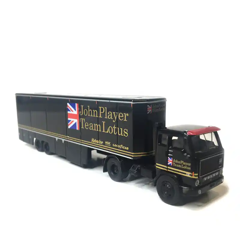 Camion Volvo F89 semi-remorque citerne, racing cars transport, John Player team Lotus - BREKINA 85681 - HO 1/87 Vente Directe